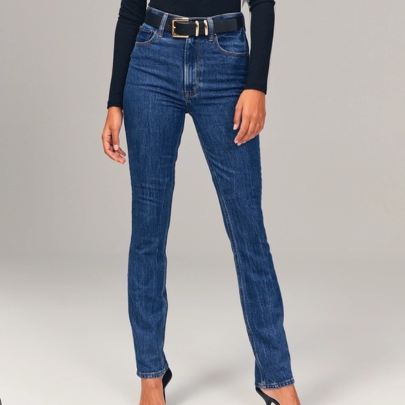 Abercrombie & Fitch Denim - Abercrombie & Fitch 90’s Straight Ultra High Rise Jeans